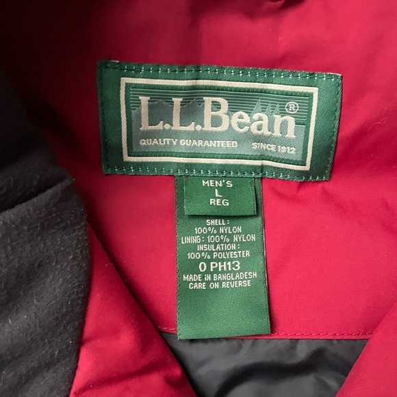 LL Bean Men’s Red & Grey Hooded Ski Parka - Picture 6 of 12